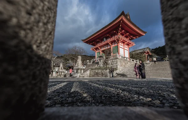 Kiyomizu-dera Temple Gate in Kyoto — Stockfoto