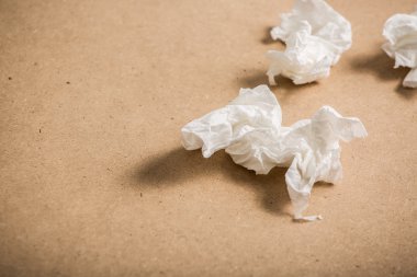 Vidalı kağıt doku kullanılan 