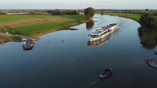 Dieren Holandia Sie 2021 Rzeczny Statek Wycieczkowy Dutch Opera Płynie — Wideo stockowe