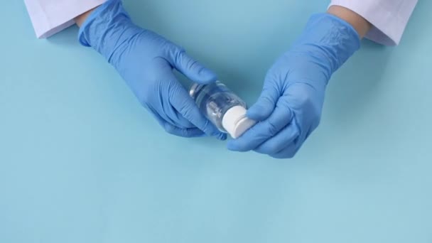 Disinfecting hands. Taking disinfection alcohol gel on hands to prevent virus epidemic. Prevention of flu disease and coronavirus. Cleaning and disinfecting hands in proper way. — Stock Video