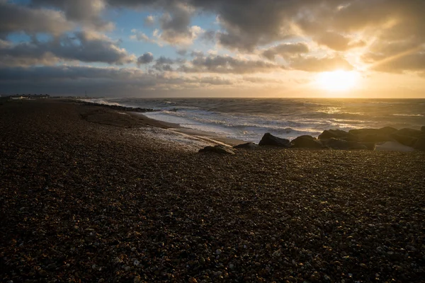 Brighton Pebble Sonnenaufgang — Stockfoto