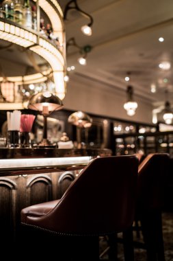 Art deco bar