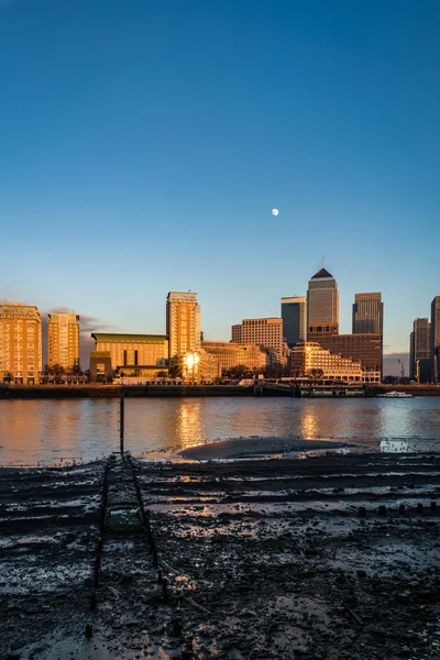 Canary Wharf portrait — Stock Photo, Image