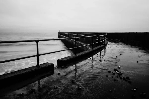Shoreham pier på vintern — Stockfoto