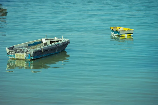 Barcos abandonados —  Fotos de Stock