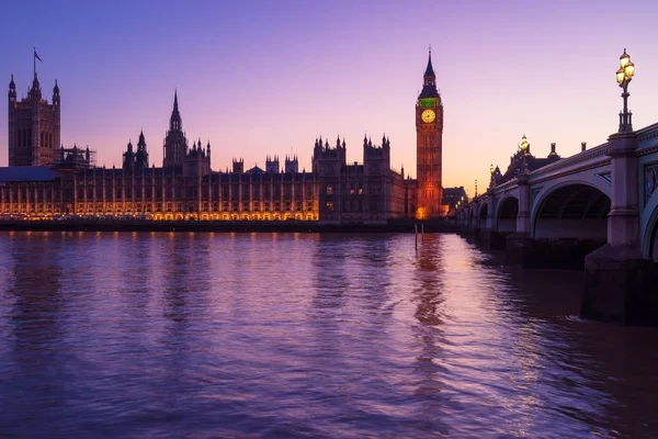 Westminster lights purple — Stock Photo, Image