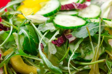 Salata dan yapraklar