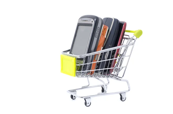 Vorderseite Handtelefon mit Mini-Trolley isoliert weißen Hintergrund — Stockfoto