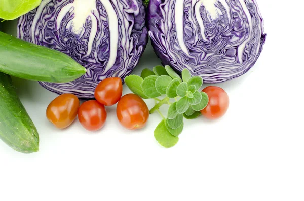 Vista recortada verduras frescas crudas — Foto de Stock