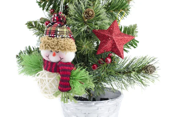Composición de santa claus con la decoración del árbol de Navidad. estrellas rojas y azules . — Foto de Stock