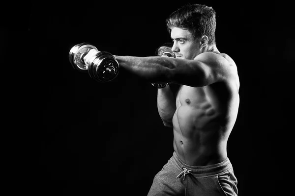 Szexi izmos fitness ember. Fekete-fehér kép. — Stock Fotó