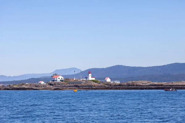 Vuurtoren Van Merry Island Staat Hoog Als Navigatiehulpmiddel Voor Sleepboten — Stockfoto