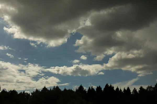 Wolken Lucht Stormwolken Slecht Weer Buiten Witte Cumulus Wolken — Stockfoto
