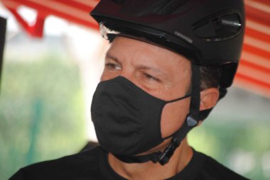 12 Aralık 2020, Sao Paulo, Brezilya: Sao Paulo Valisi, Joao Doria ve Sao Paulo Belediye Başkanı Bruno Covas, Marginal Pinheiros bisiklet yolunun yeniden canlandırma çalışmalarına katıldılar. 