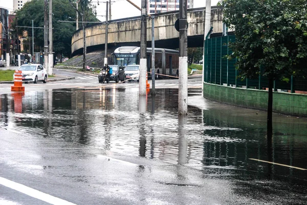 Paulo Озил 2020 Flood Traffic Avenida Estado North Paulo Monday — стоковое фото