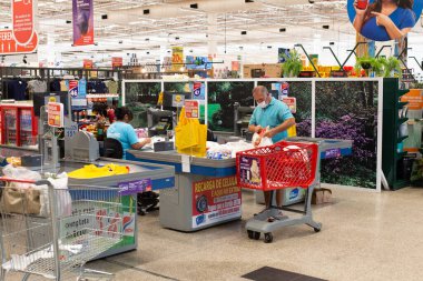 Brasilia (DF), 17.03.2020 - COVID-19 / MOVIMENTACAO - Orta Brasilia 'daki otoyol bölgesinde Salı günü öğleden sonra büyük trafik).