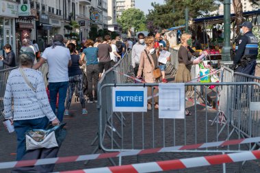 PARIS (FR), 12 / 04 / 2020 - COVID-19 - Paris 'teki Pazar