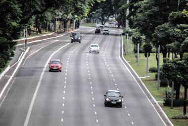 Sao Paulo 'da trafik vardı. 14 Ekim 2020, Sao Paulo, Brezilya: Sao Paulo 'da Marjinal Tiete otoyolu yoğun trafik 