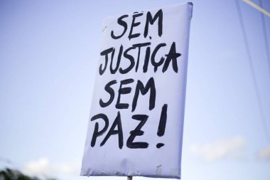 Sao Paulo, Brezilya - 20 Kasım 2020: Siyahi bir adamın öldürülmesini protesto eden Siyah Bilinç Günü