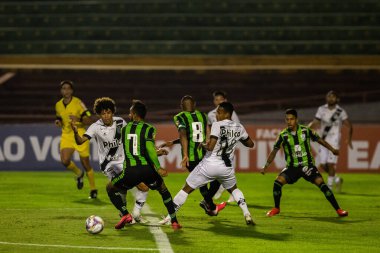 SAO PAULO, SP, BRAZIL: Brezilya 'daki iki Campeonato Brasileiro Srie A takımı arasında futbol maçı