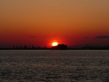 Sao Paulo, Brezilya 'da kan kırmızısı gün batımı 