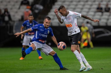 SAO PAULO, SP, BRAZIL: Brezilya 'daki iki Campeonato Brasileiro Srie A takımı arasında futbol maçı