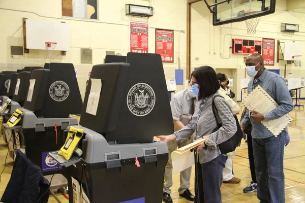 Persone Che Votano New York Stati Uniti — Foto Stock