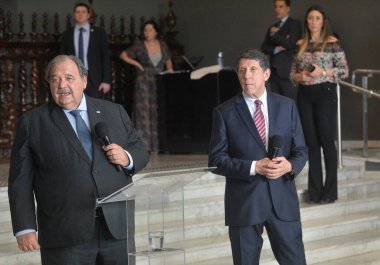 Covid-19.April 13. 2020, Sao Paulo, Brezilya: Bu Pazartesi Palacio dos Bandeirantes 'te düzenlenen basın toplantısında Coronavirus ile mücadele tedbirleri, (COVID-19)