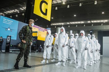 GuARULHOS, Sao Paulo - 11 Ocak 2020: bir salgın sırasında COVID 2019
