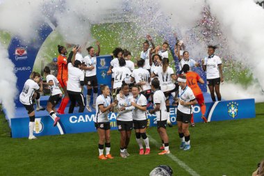 (Korintliler Brezilya 1. Lig Kadın Futbol Ligi 'ni kazandılar. 6 Aralık 2020, Sao Paulo, Brezilya: Corinthians, Avai-Kindermann 'ı yenerek 2020 Brezilya 1. Lig bayanlar futbol ligi şampiyonu oldu.