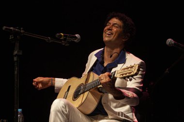 Brezilyalı Jorge Vercillo 'nun müzikal gösterisi. 4 Aralık 2020, Sao Paulo, Brezilya: Konuklar ve Jorge VErcillo çok spesifik bir gösteri 