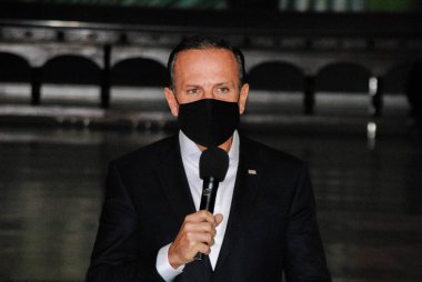 Sao Paulo Valileri, Covid-19 ile ilgili gelişmeleri aktardı. 28 Ekim 2020, Sao Paulo, Brezilya: Sao Paulo Valisi, Joao Doria, Palacio dos Bandeirantes 'daki Covid-19 davaları hakkında güncel bilgilerle basına konuştu.