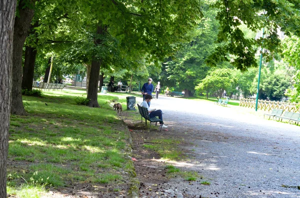 Covid Milano Insan Hareketleri Mayıs 2020 Milano Talya Giardini Pubblici — Stok fotoğraf