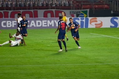 SAO PAULO - 09 Eylül 2020: BRAZILIAN CHAMPIONSHIP SAO PAULO VS RED BULL BRAGANTINO - Sao Paulo ile Red Bull Bragantino arasındaki maç Morumbi Stadyumu 'ndaki Brezilya Serie A şampiyonası için geçerlidir.
