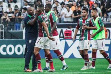 SAO PAULO, SP, 08.12.2019 - CORINTHIANS ve FLUMINENSE futbol takımları maç sırasında 