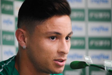 Sao Paulo - 12 Şubat 2020: Sentetik çimenlikte antrenman sırasında PALMEIRAS oyuncularının eğitilmesi.