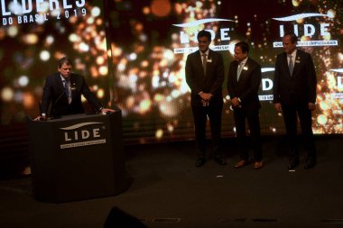 SAO PAULO, SP, 09.12.2019 - Ze Neto ve Por Mais Beijos Vivo Tiyatrosu