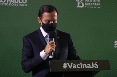 Sao Paulos Basın Konferansı Başkanı COVID-19 Aşısı hakkında. 7 Ocak 2021, Sao Paulo, Brezilya: Sao Paulo Joao Doria Valisi, bu perşembe Butantan tarafından geliştirilen covid-19 aşısına karşı Coronavac ile yapılan testlerin 