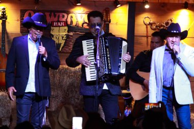 SAO PAULO, SP, 21.08.2019 - Brezilya 'da Trio Parada Dura açılış konseri