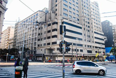 Sao Paulo (SP), 04 / 06 / 2020 - MOVEMENT / DOWNTOWN / SAO PAULO - Sao Paulo 'nun merkezindeki insanların hareketi, bu Perşembe (4.) 
