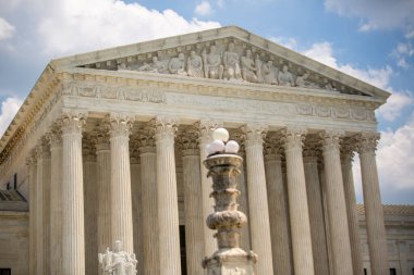 Yargıç Ruth Ginsburg Capitol Hill 'in son günü. 25 Eylül 2020, Washington DC, ABD. ABD Kongre Binası Rotunda yönetiminde bulunmanın benzersiz onuruna erişen Yargıç Ruth Bader Ginsburg son kez Yüksek Mahkeme ve Kongre Binası 'ndan ayrıldı.,