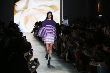 SAO PAULO, SP, 15.10.2019 - SPFW N48 - Korshi markasının geçit töreni 