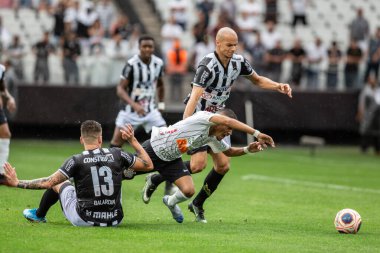 SAO PAULO, SP, BRAZIL: Brezilya 'daki iki Campeonato Brasileiro Srie A takımı arasında futbol maçı