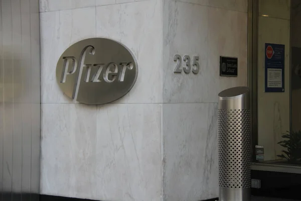 November 2020 New York Usa Pfizer Har Precis Tillkännagivit Ett — Stockfoto