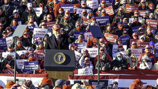 President Donald Trump Rides Electoral Surge Final Day 2020 Election — Stock Photo, Image