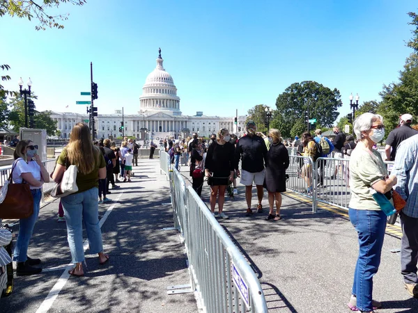 Washington Usa 2020 Solemn Virrasztás Legfelsőbb Bíróságért Ruth Ginsburg Miközben — Stock Fotó