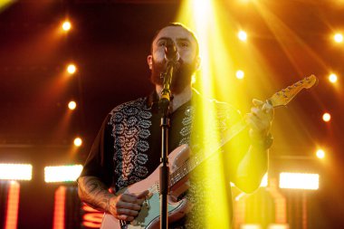 Brezilyalı Jorge Vercillo 'nun müzikal gösterisi. 4 Aralık 2020, Sao Paulo, Brezilya: Konuklar ve Jorge VErcillo çok spesifik bir gösteri 