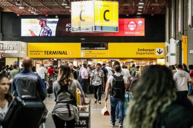 GuARULHOS, Sao Paulo - 11 Ocak 2020: bir salgın sırasında COVID 2019