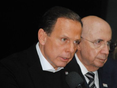 Sao Paulo 10, 14, 2019 - PUBLIC Güvenlik - Çevre Polisine araçların teslim edilmesi ve Altyapı ve Çevre Bakanı Marcos Penido ile birlikte 40 bin Glock tabancası satın alındığı duyuruldu