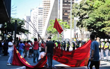 SAO PAULO, SP, 04.12.2019 - ROTEST - Birleşik Meslekleri Savunma Sendikaları protestosu sırasında